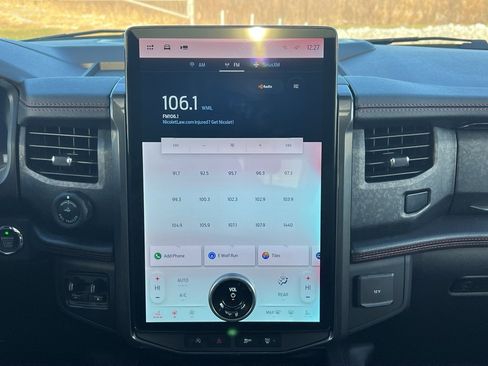 Used 2024 Ford Expedition Max Limited image 25