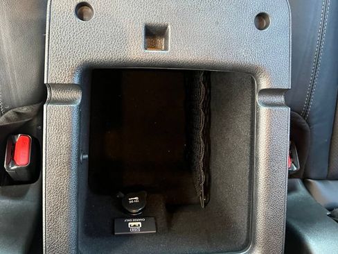 Used 2022 Dodge Durango Citadel RWD image 30