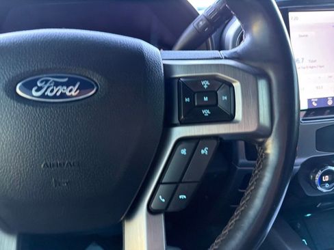 Used 2022 Ford F450 Platinum image 28