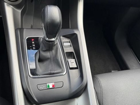 Used 2025 Alfa Romeo Tonale w/ Premium Package AWD/4WD image 32
