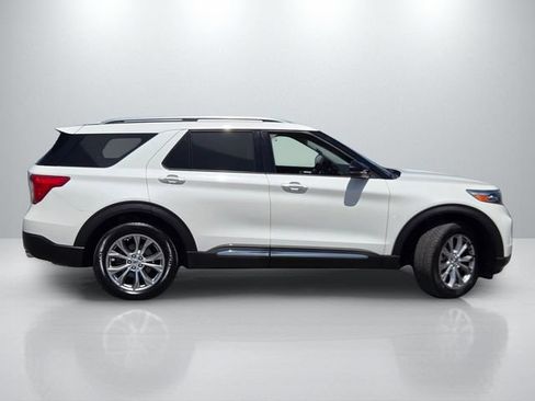 Used 2020 Ford Explorer Limited AWD/4WD image 3