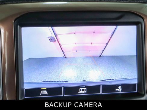 Used 2021 Chevrolet Silverado 1500 High Country w/ Safety Package II image 20