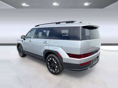 Used 2025 Hyundai Santa Fe SEL image 3