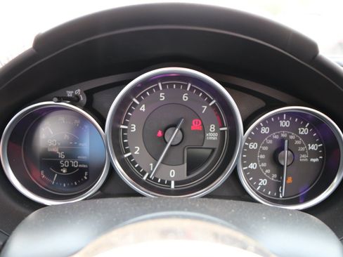 Used 2023 MAZDA MX-5 Miata Sport RWD image 26