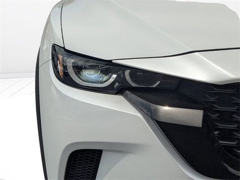 Used 2024 MAZDA CX-50 AWD 2.5 S w/ Preferred Package image 16