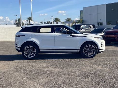 Used 2025 Land Rover Range Rover Evoque Dynamic SE image 25