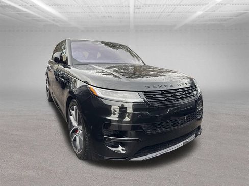 Used 2023 Land Rover Range Rover Sport First Edition AWD/4WD image 2