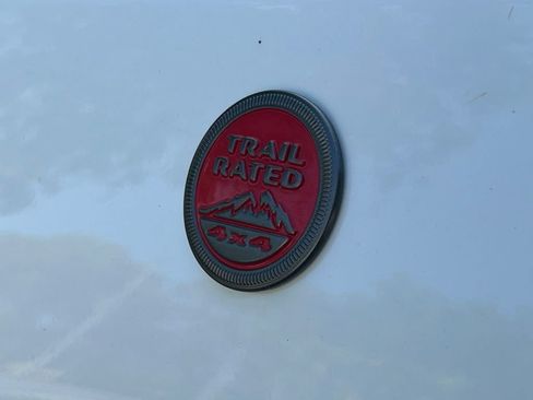 Used 2023 Jeep Compass Trailhawk AWD/4WD image 27