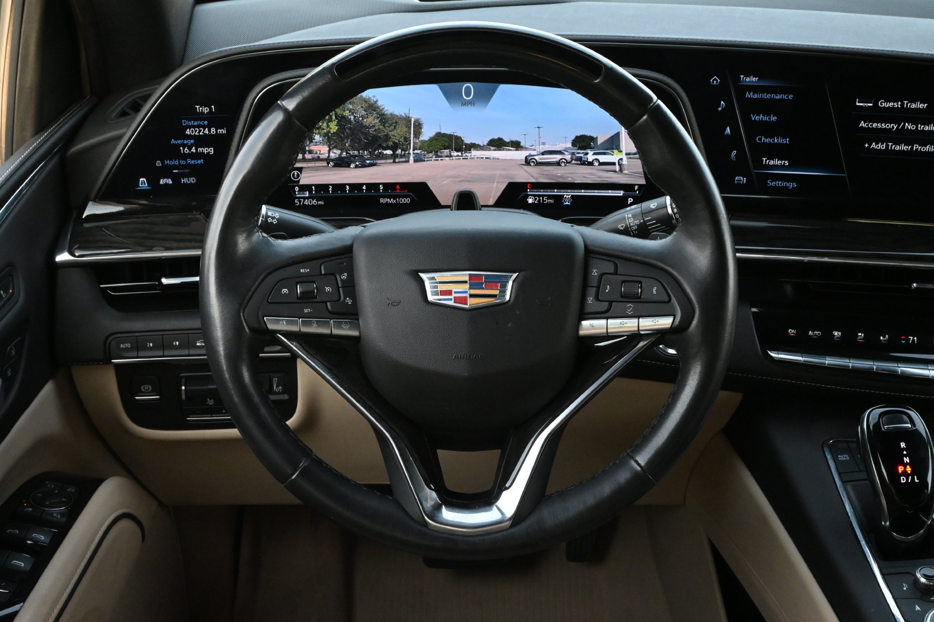 Certified 2023 Cadillac Escalade Premium Luxury w/ Performance Package AWD/4WD image 10