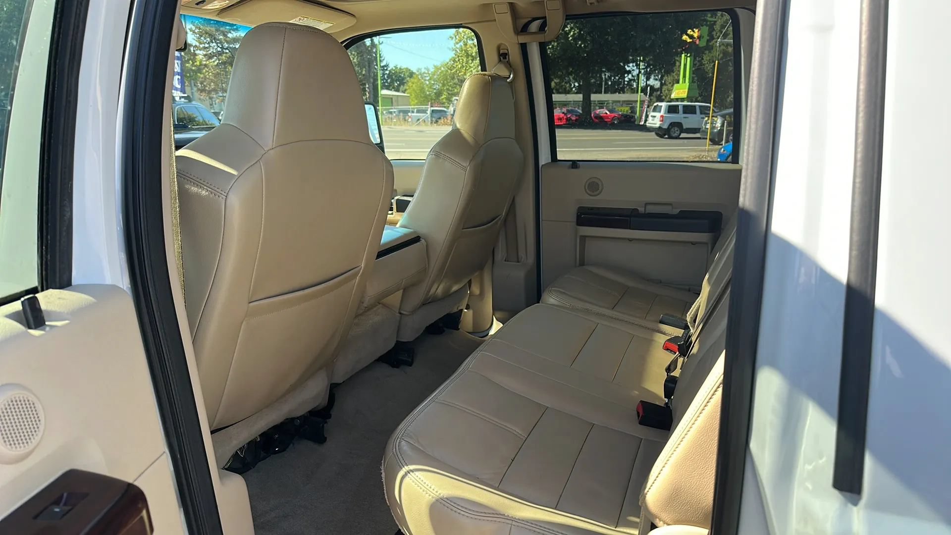 Used 2009 Ford F250 Lariat AWD/4WD image 9