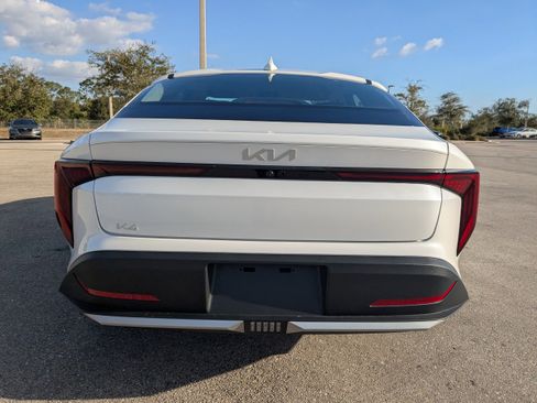 New 2025 Kia K4 GT-Line Turbo FWD image 6