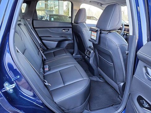 New 2025 Nissan Murano SL image 15