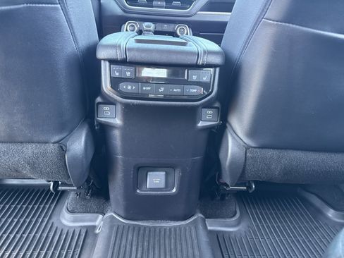 Used 2024 Toyota Grand Highlander AWD image 28
