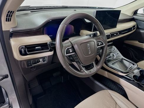 Certified 2022 Lincoln Nautilus Reserve AWD/4WD image 12