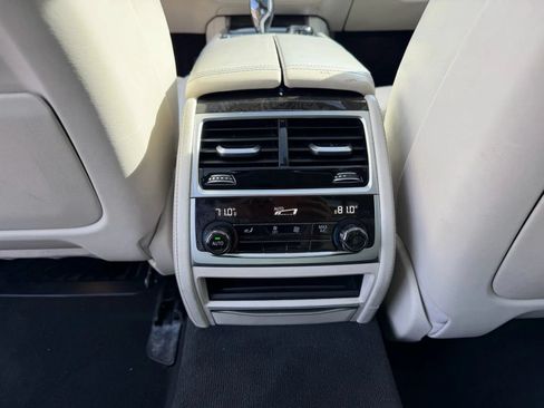 Used 2016 BMW 740i RWD image 27