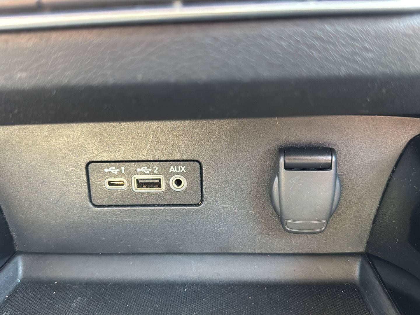Used 2021 Nissan Altima 2.5 SV FWD image 14