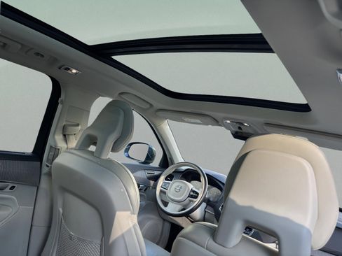 Used 2021 Volvo XC90 T6 Inscription w/ Advanced Package image 29