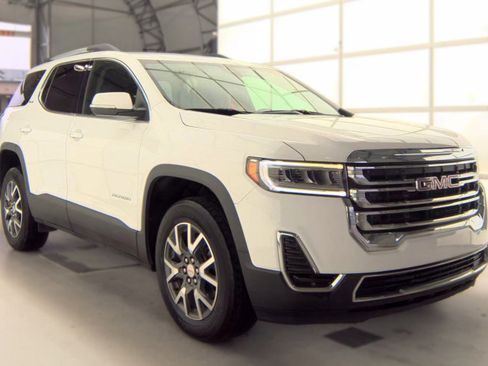 Used 2023 GMC Acadia SLE w/ Driver Convenience Package AWD/4WD image 2