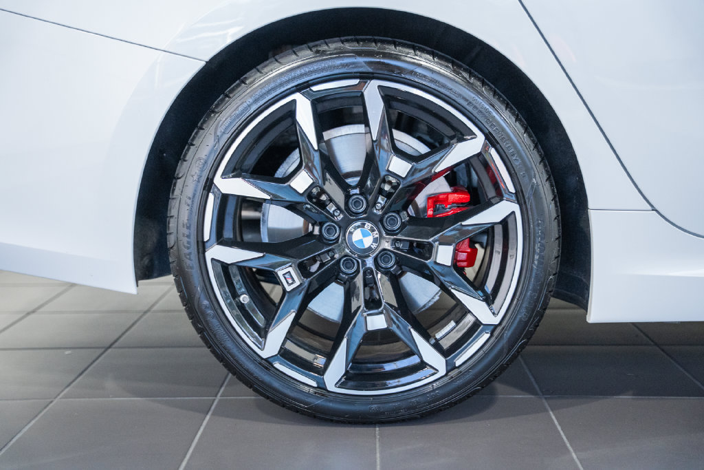 Used 2025 BMW M340i xDrive AWD/4WD image 13