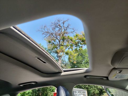 Used 2019 Ford Fusion Titanium image 40