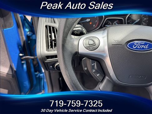 Used 2014 Ford Focus SE FWD image 14