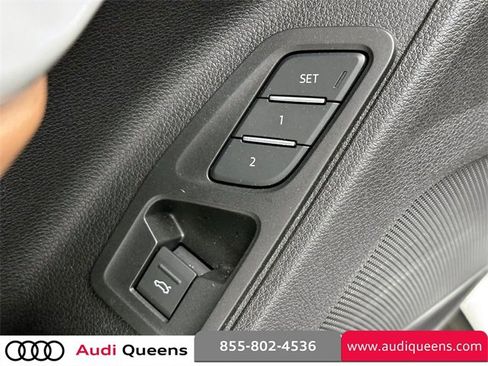 Certified 2022 Audi Q3 2.0T Premium w/ Convenience Package image 18