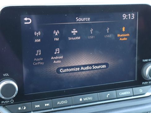 Used 2024 Nissan Rogue S FWD image 8