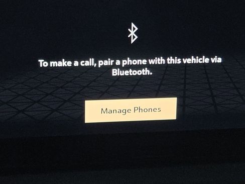 Used 2022 GMC Sierra 1500 AT4 w/ AT4 Premium Package image 10