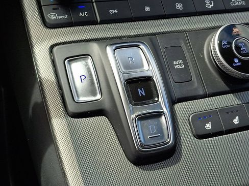 Used 2023 Hyundai Palisade SEL w/ Premium Package AWD/4WD image 17