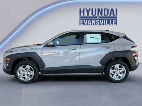 New 2026 Hyundai Kona SE AWD/4WD image 3