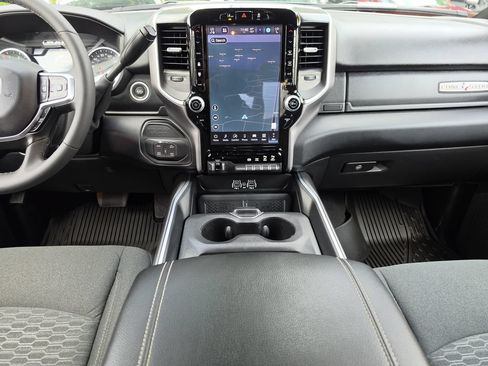 Certified 2026 RAM 2500 Lone Star AWD/4WD image 14