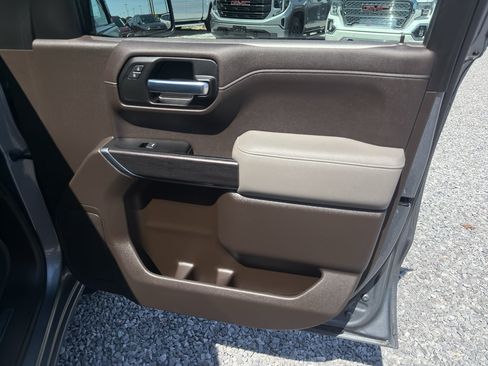 Used 2019 Chevrolet Silverado 1500 LTZ w/ LTZ Plus Package AWD/4WD image 23