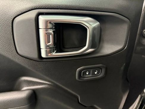 New 2026 Jeep Gladiator Sport image 14