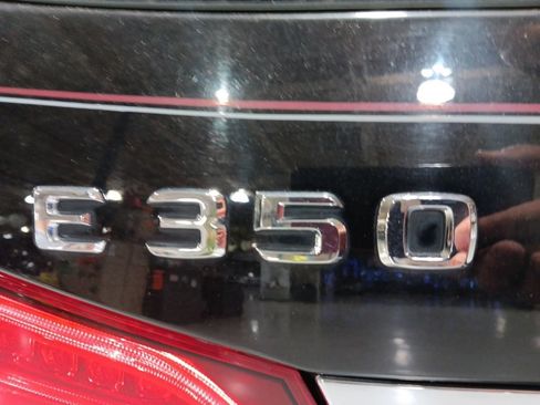 Used 2014 Mercedes-Benz E 350 4MATIC Wagon image 14