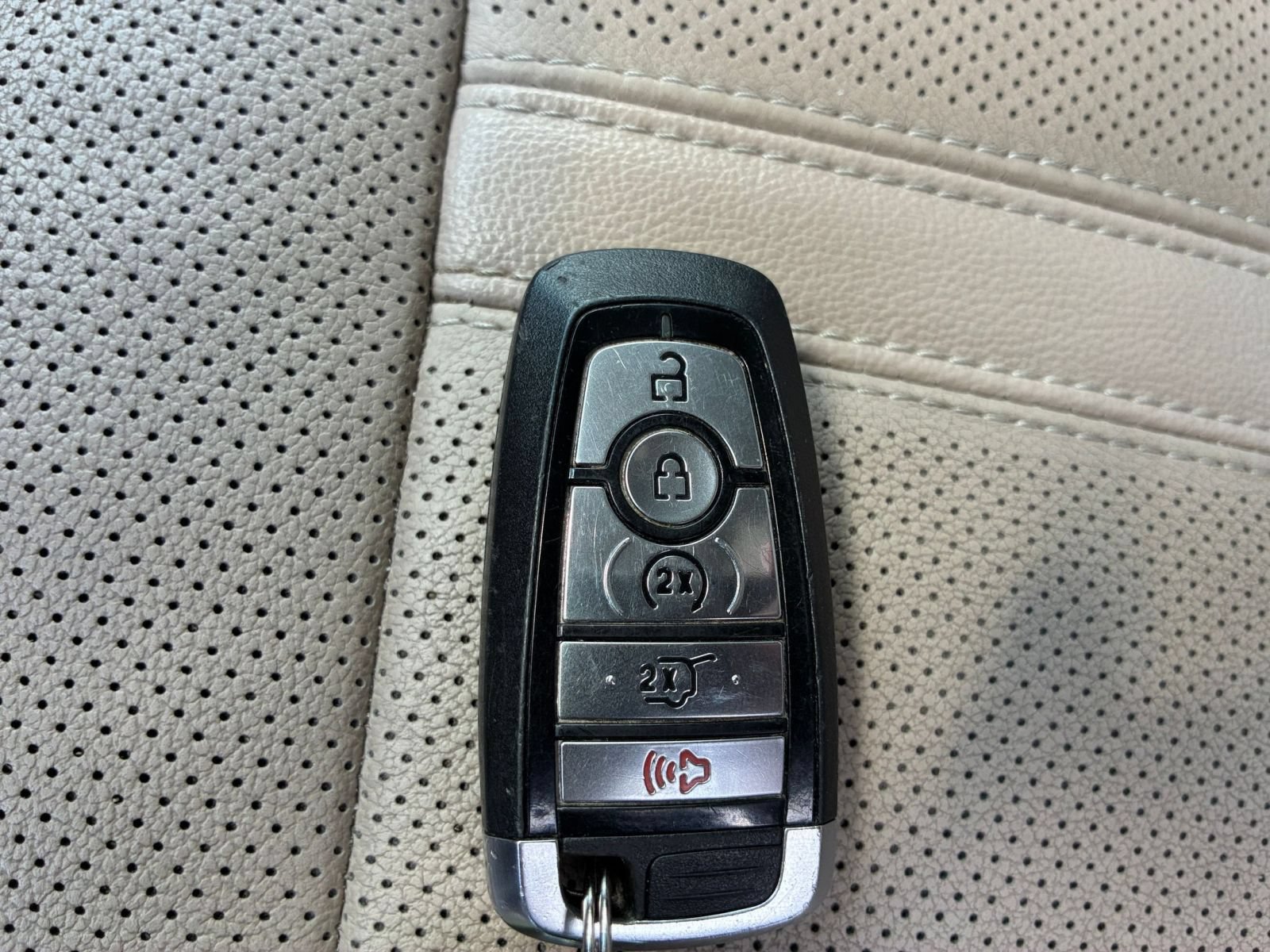 Used 2024 Ford Expedition Max Limited RWD image 21