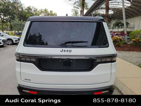 Used 2026 Jeep Grand Wagoneer Summit w/ Premium Group III AWD/4WD image 13