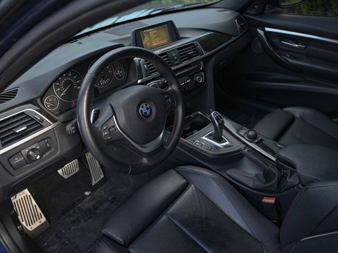 Used 2016 BMW 340i Sedan RWD image 11