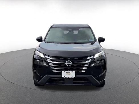 Used 2025 Nissan Rogue SV AWD/4WD image 4