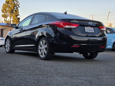 Used 2012 Hyundai Elantra Limited w/ Technology Pkg 5 FWD image 16