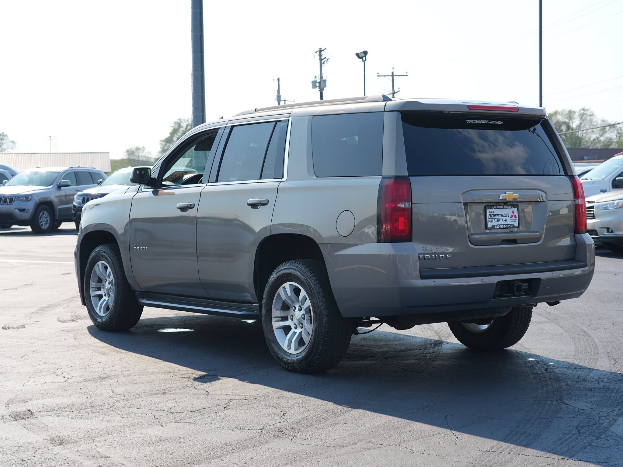 Used 2018 Chevrolet Tahoe LS w/ Skid Plate Package AWD/4WD image 6