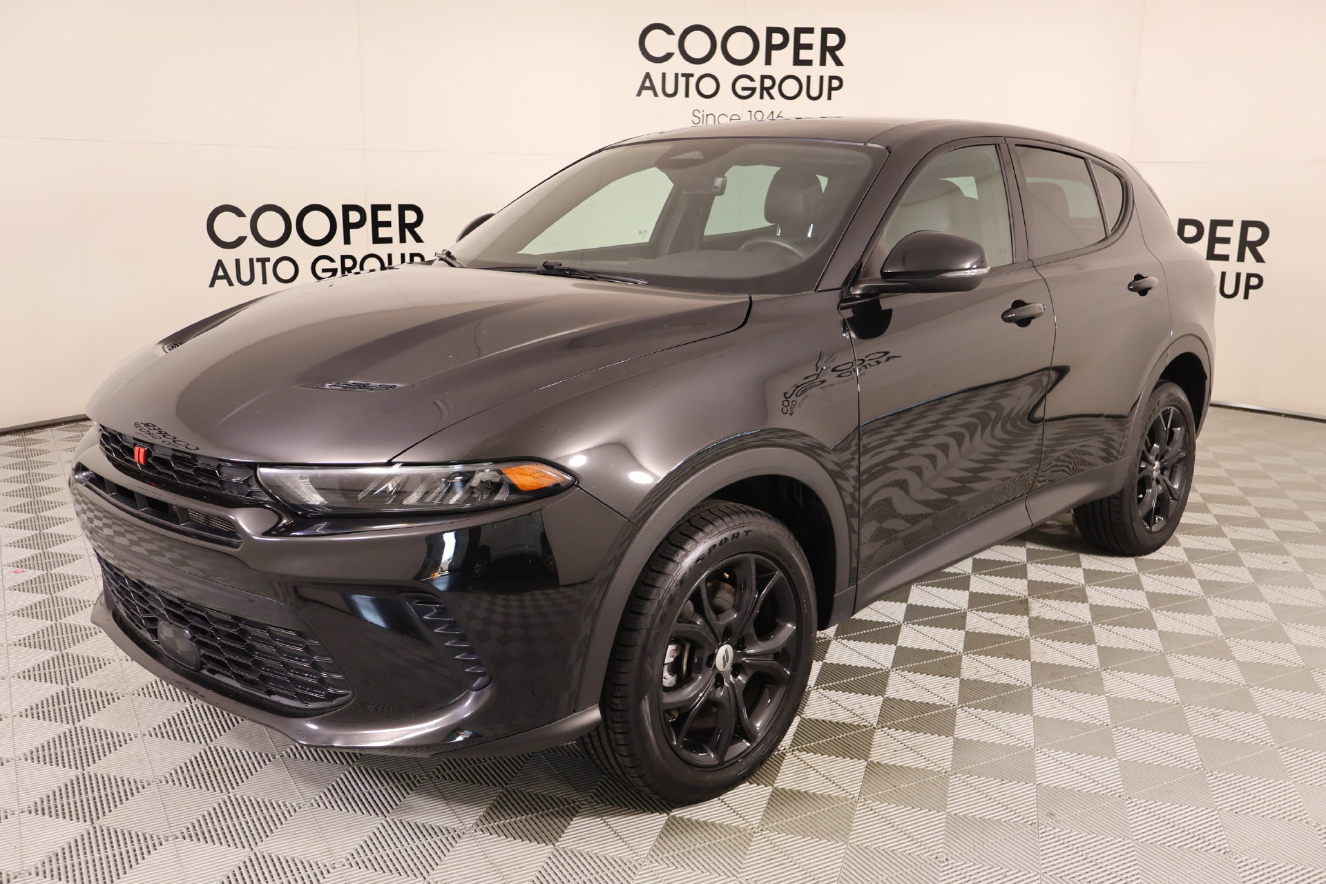 Used 2024 Dodge Hornet GT Plus w/ GT Blacktop Package AWD/4WD image 11