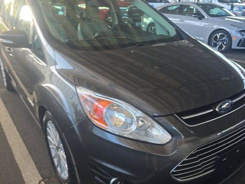 Used 2016 Ford C-MAX SEL w/ Equipment Group 302A FWD image 3