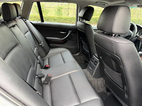 Used 2007 BMW 328xi Wagon AWD/4WD image 28