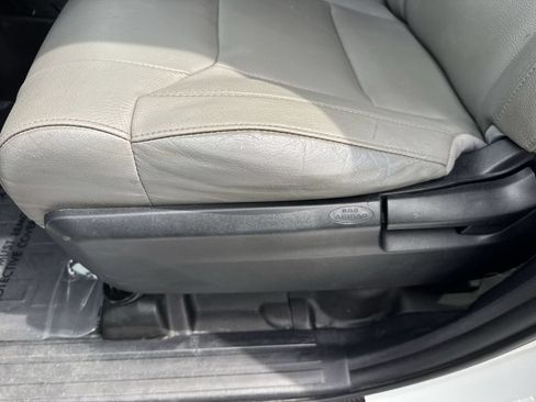 Used 2019 Toyota Tundra SR RWD image 40