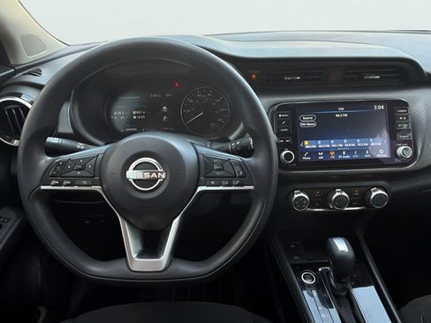 Certified 2024 Nissan Kicks SV FWD image 25