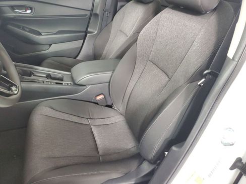 Used 2025 Honda Accord SE image 12