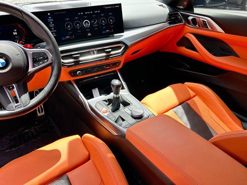 Used 2024 BMW M4 Coupe w/ Executive Package image 25