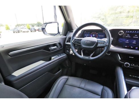 Used 2025 Chevrolet Tahoe RST w/ Comfort Package RWD image 6