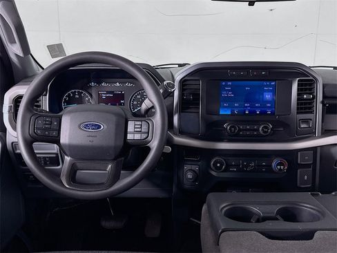 Used 2022 Ford F150 XLT image 13