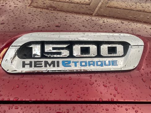 Used 2022 RAM 1500 Laramie image 25